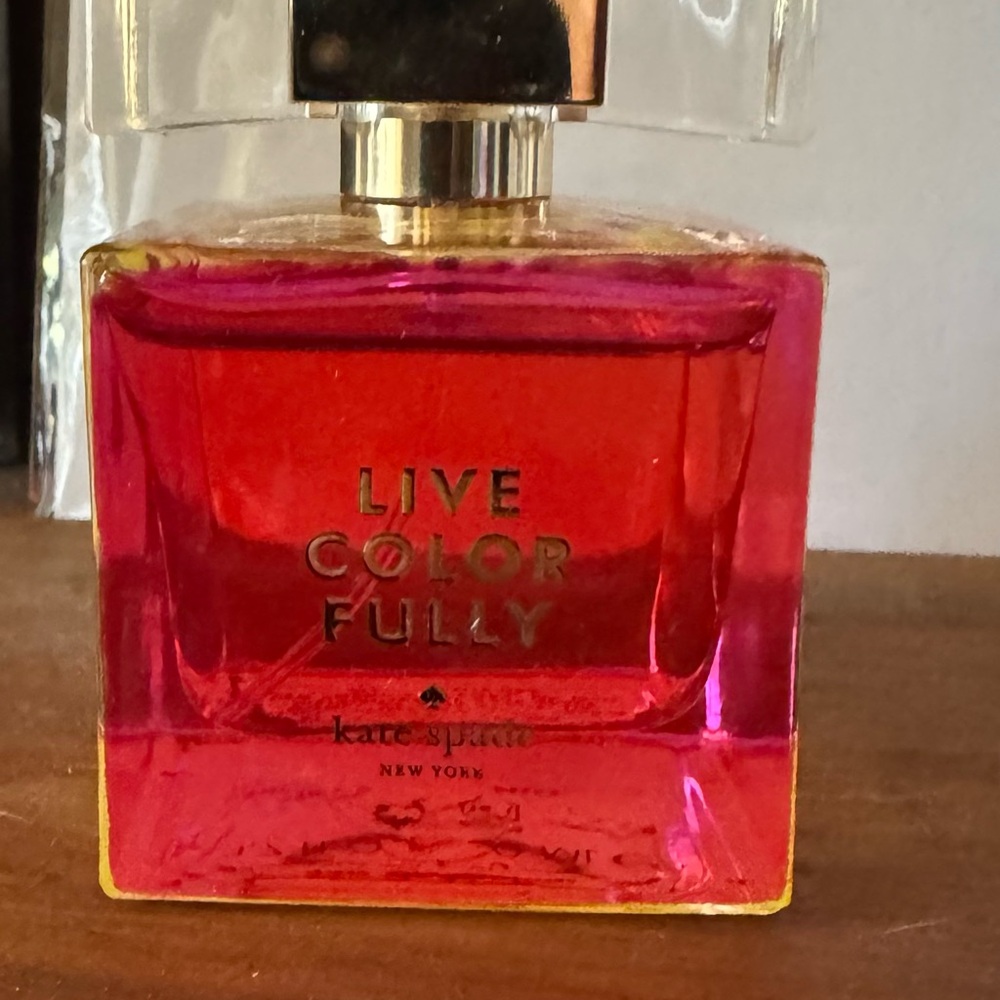 Kate Spade Live Colorfully Perfume - Red and Gold